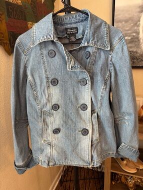 No Boundaries Light Blue Double-Breasted Denim Jacket